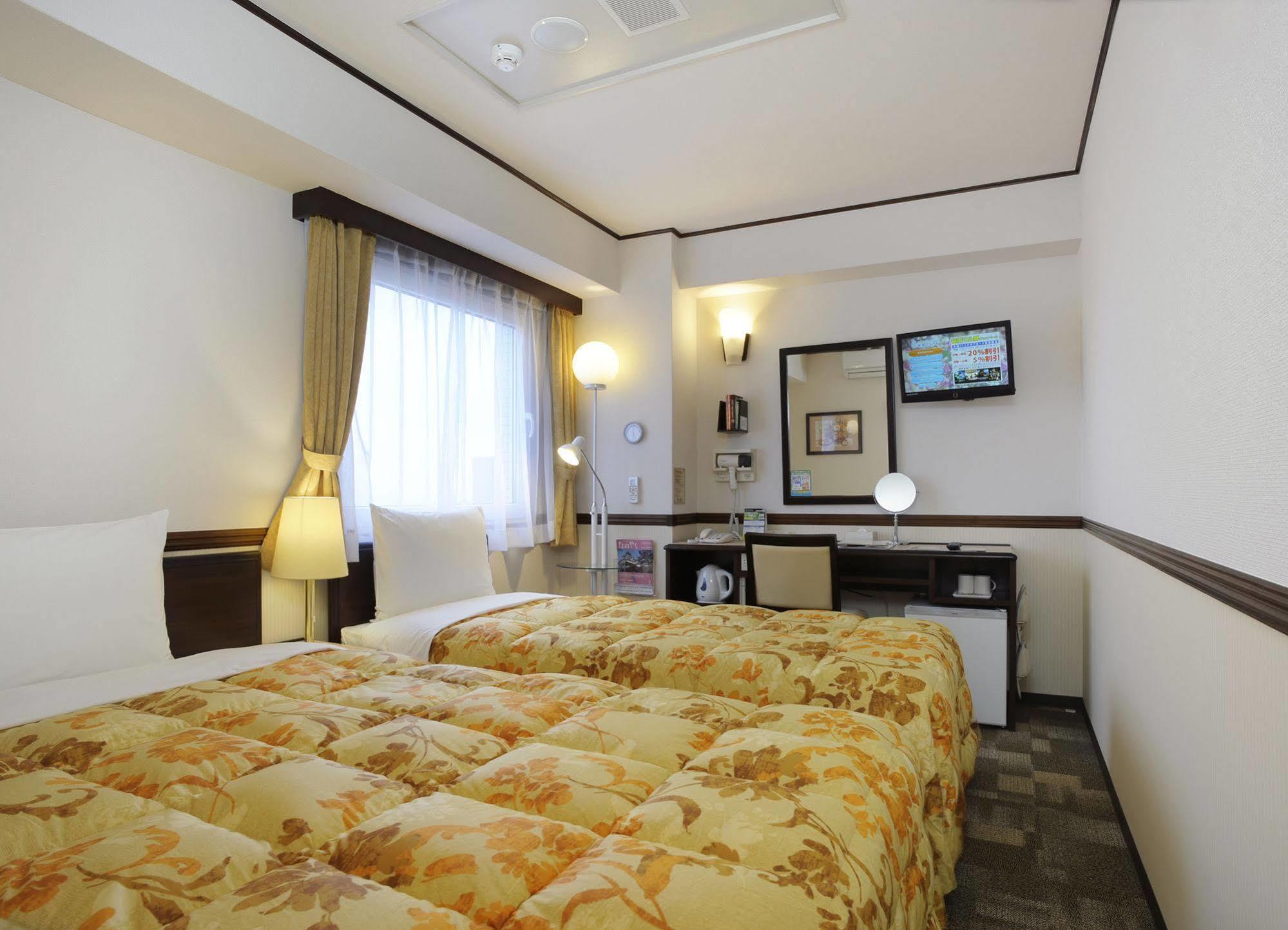 Toyoko Inn Gifu-Hashima-Eki Shinkansen Minami-Guchi Hashima  Esterno foto